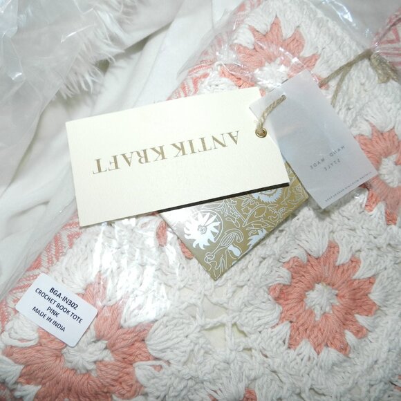 Antik Kraft Zaina Crochet Structured Box Handbag Magenta Hue 🆕📦⌚🏃💨⚡🚚 - Picture 11 of 16